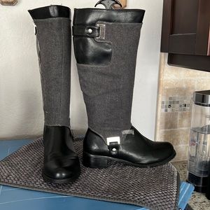 Black/Gray boots size 9